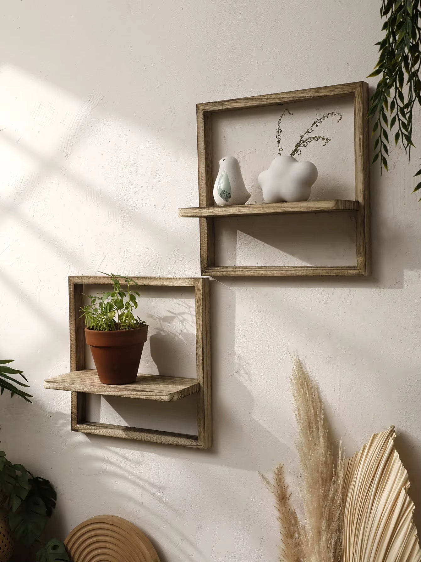 Wooden Floating Display Shelf – Rustic Wall-Mounted Storage for Bedroom & Kitchen